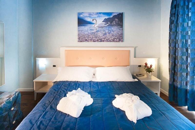 Hotel Gabry Riva del Garda Exteriör bild